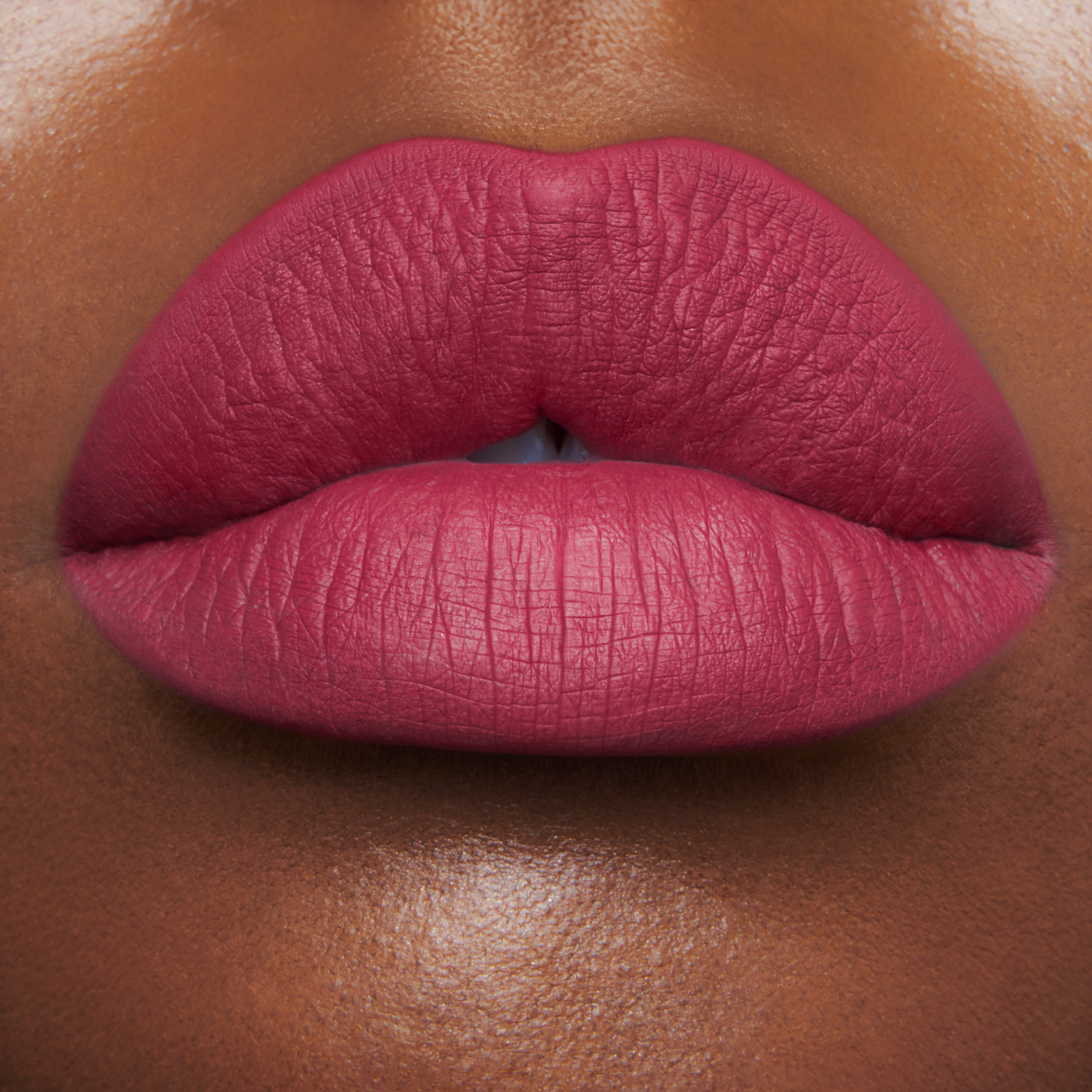 THE QUEEN LIP CHEAT - Image 2