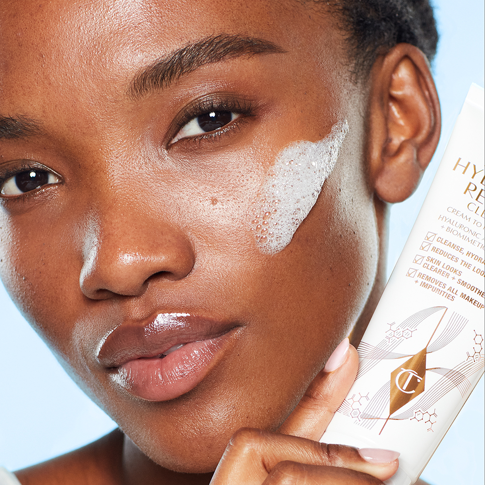 TRAVEL SIZE SKINCARE KIT CHARLOTTE’S HYDRATION REVIVAL SKINCARE DISCOVERY SET - Image 2